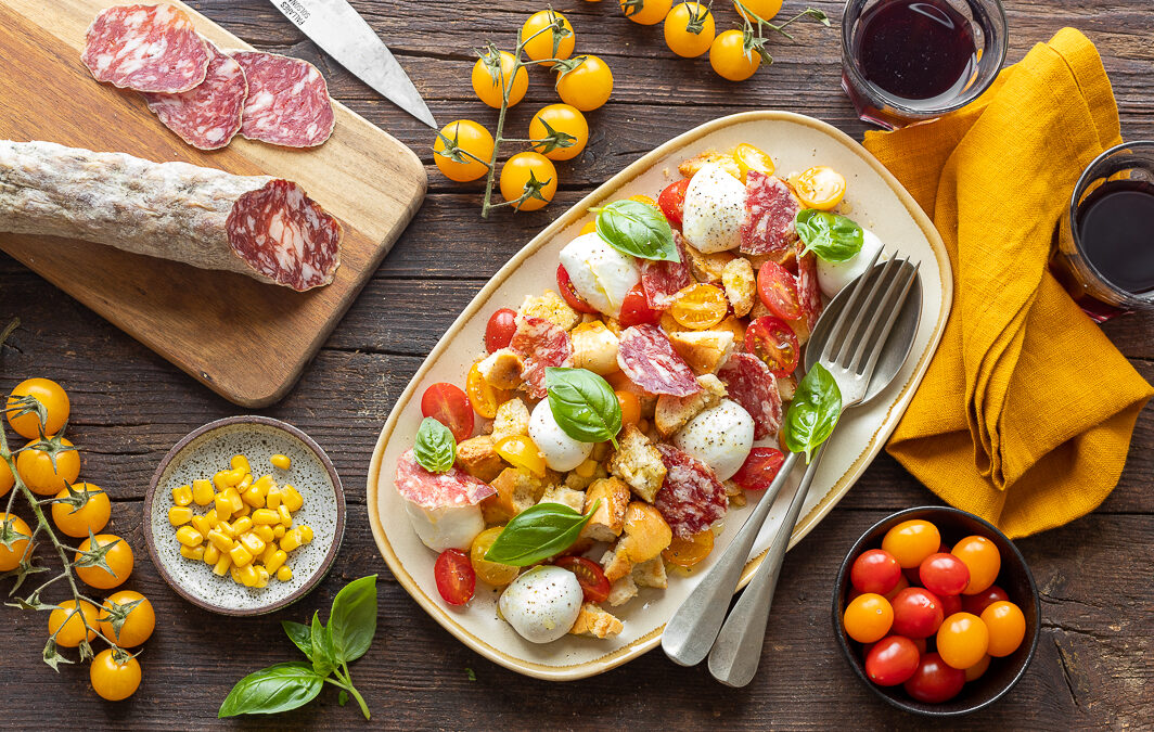 Acquasale con bufala, pomodorini e Salame Felino IGP